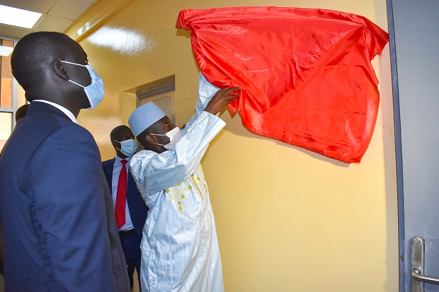 Projet Safe City: Aly Ngouille Ndiaye, le Ministre de l’Intérieur a visité le poste de commandement de Dakar