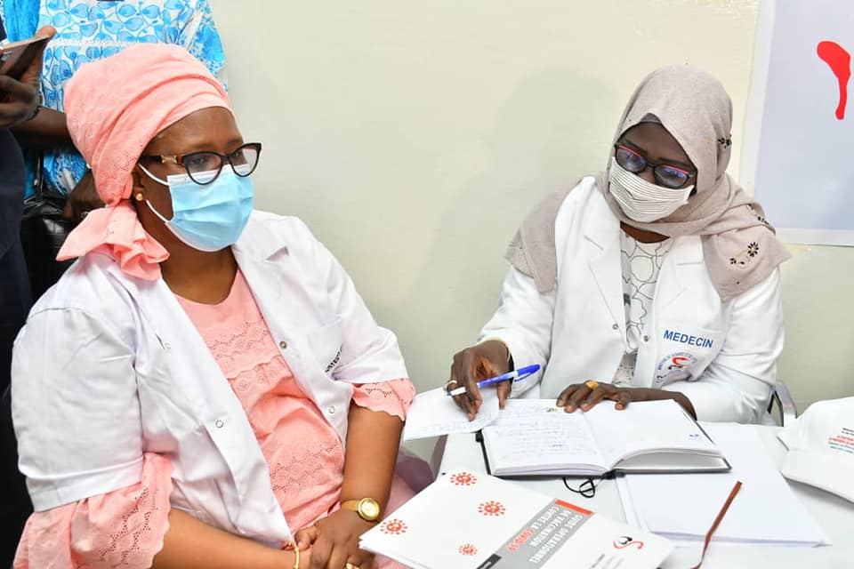 Lancement régional de la vaccination contre la Covid-19 à Nabil Choucair par le Gouverneur de Dakar (Photos)