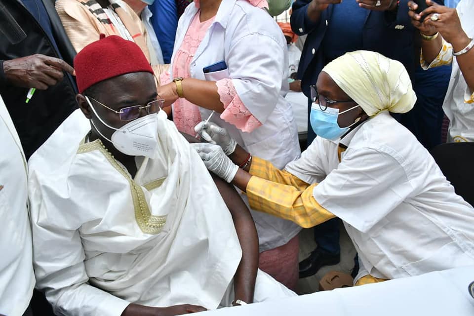 Lancement régional de la vaccination contre la Covid-19 à Nabil Choucair par le Gouverneur de Dakar (Photos)