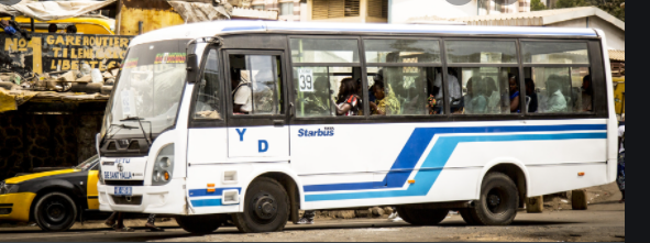 Un receveur de bus « Tata » et ses complices arrêtés pour avoir volé 1,5 million FCfa dans une boutique