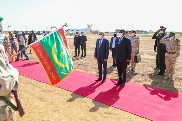 Pose de la première pierre du pont de Rosso: Macky Sall et les images de son accueil en Mauritanie