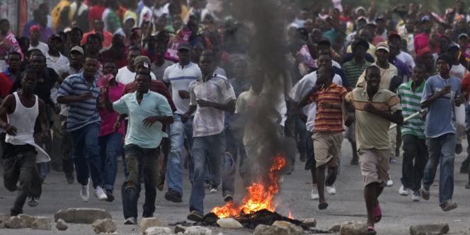 Violences en Haïti: Deux journalistes assassinés près de Port-au-Prince