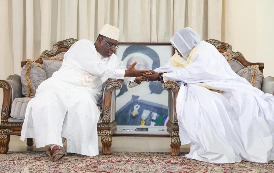 142e édition de l'Appel: visite de Macky Sall au Khalife des Layènes (Photos)