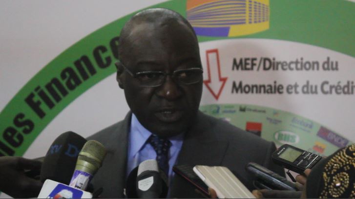 Qualité des services financiers: Macky Sall insiste sur une réflexion inclusive