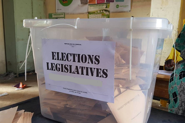 Législatives du 31 juillet 2022 : « Aujourd’hui, l’opposition sait qu’elle peut gagner les élections… », Mamadou Diouf, Pr d’Histoire