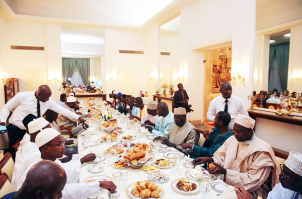 Préparation des Législatives / LE NDOGOU PLUS DE BENNO : Le Président réunit tous les leaders au Palais pendant 10 heures de temps