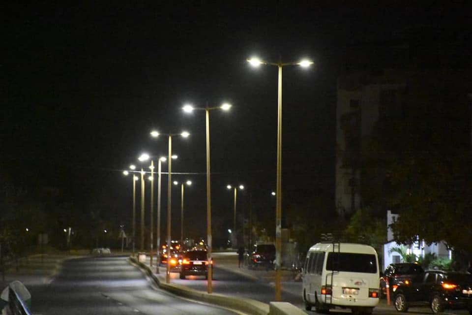 Barthélémy Dias annonce la fin des travaux de relamping dans la commune de Biscuiterie, à la Sicap Keur Gorgui et sur tout le circuit Virage - Casino - Mamelles (Photos)