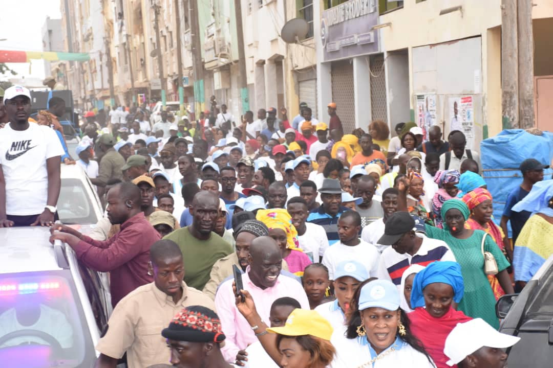 Yewwi Askan Wi-Wallu Sénégal à Grand-Yoff : Barth' salue une mobilisation exceptionnelle