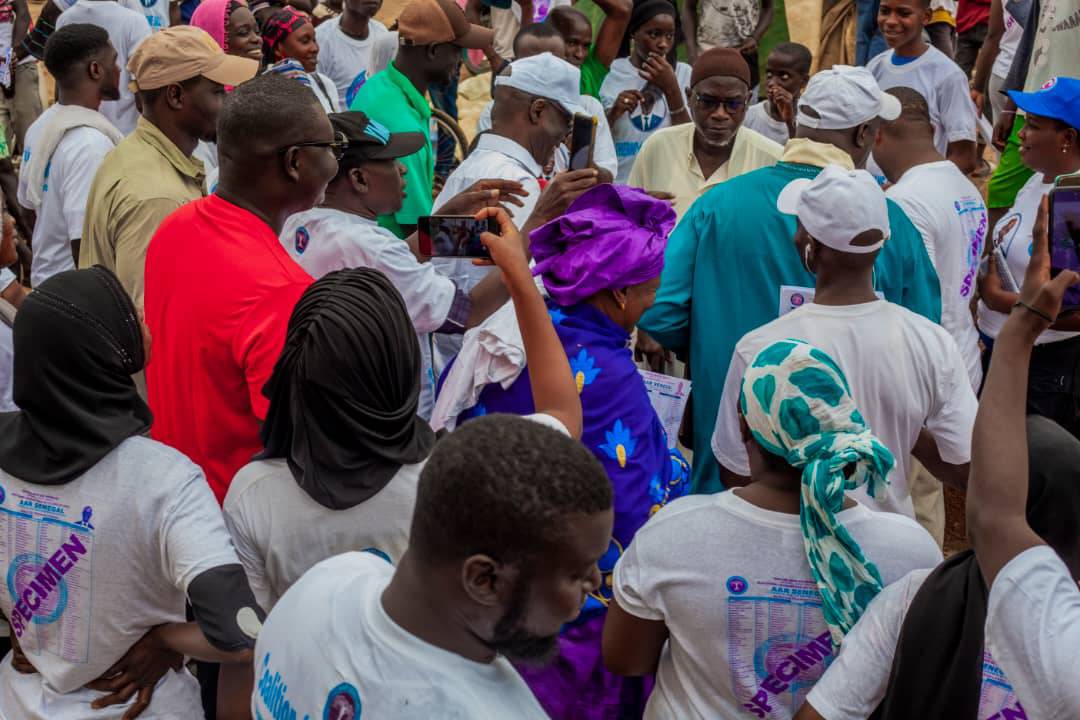 Tournée de la coalition Aar Sénégal à Keur Mbaye Fall, Mbao et Malika en images (Photos)