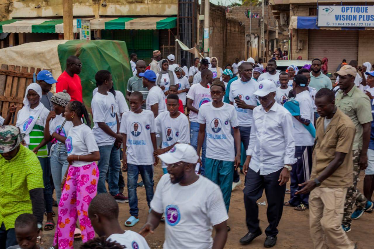 Tournée de la coalition Aar Sénégal à Keur Mbaye Fall, Mbao et Malika en images (Photos)