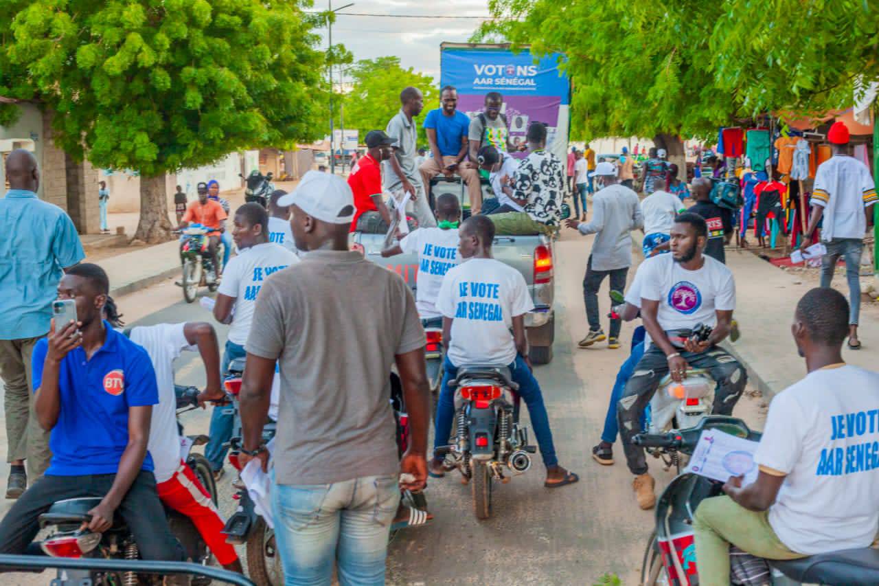 La coalition Aar Sénégal était hier à Bambey, Diourbel, Mbacké et Touba (Photos)