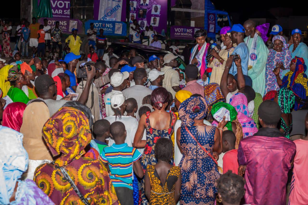 La coalition Aar Sénégal était hier à Bambey, Diourbel, Mbacké et Touba (Photos)