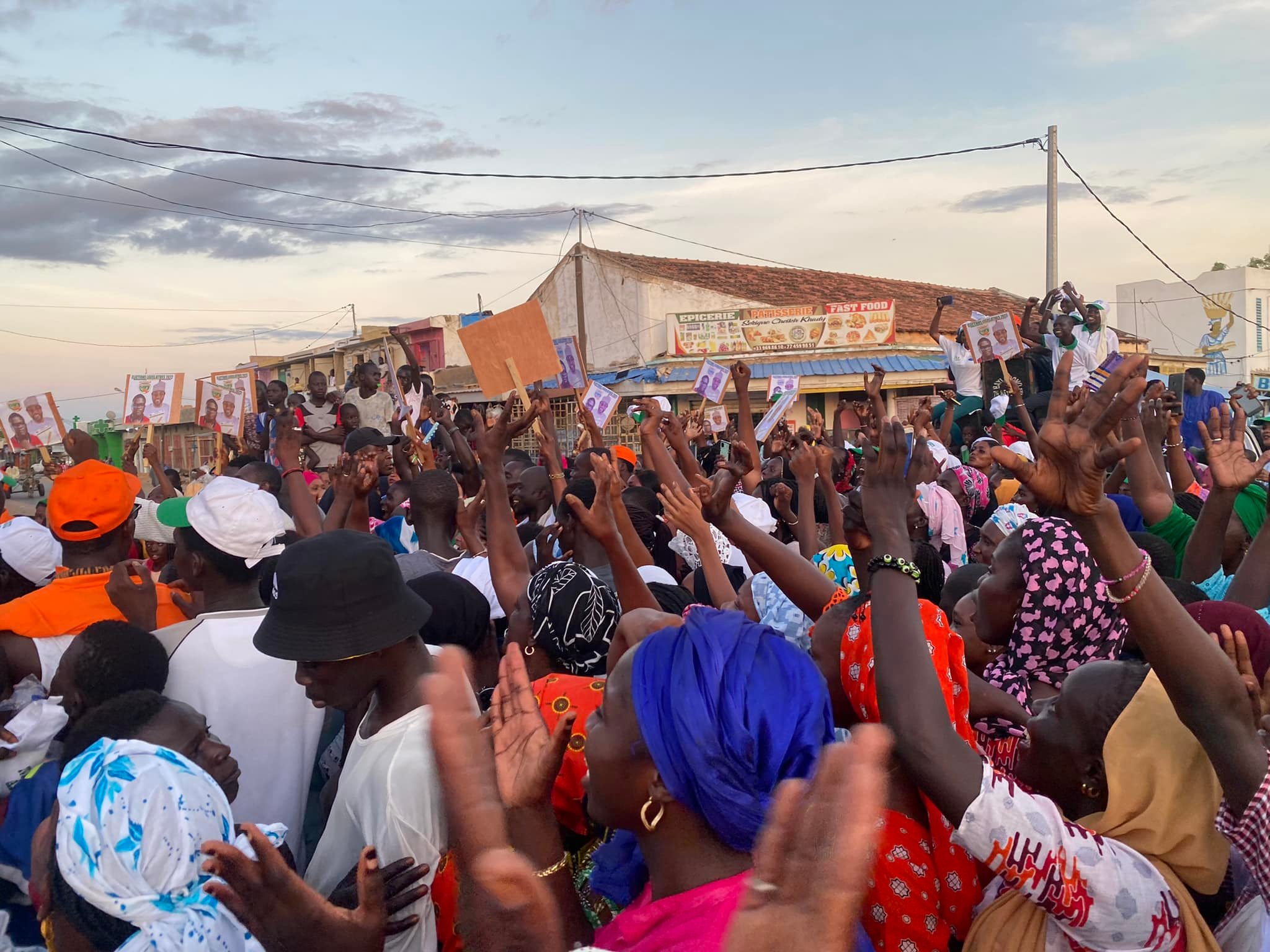 Législatives: Sheikh Alassane Sène de la coalition Naataangué Askan Wi à Darou Moukhty (Photos)