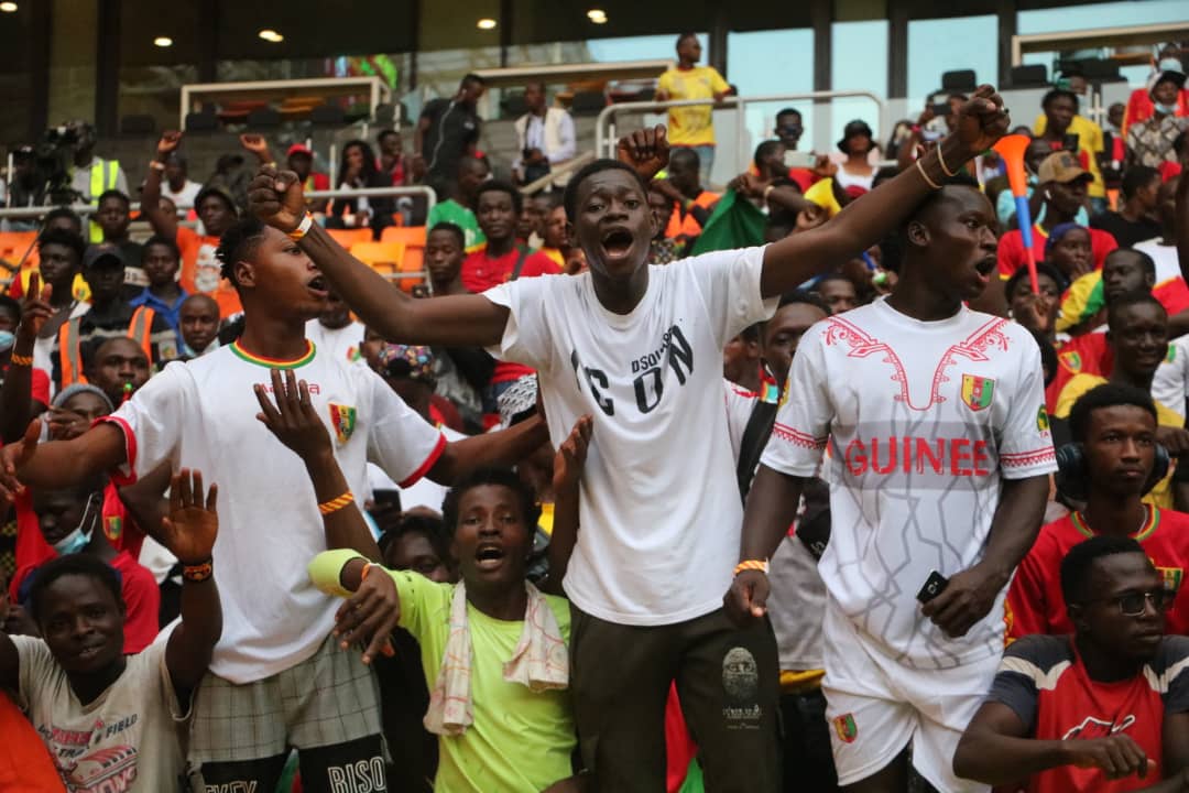 CHAN 2023: Les Lions prennent une chiche option devant la Guinée (1-0, images)