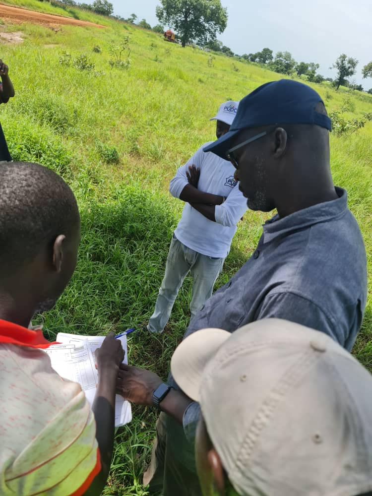 Pudc: Cheikh Diop visite le chantier de la piste Tankonfara-Médina Passy-Hamdallaye-Saré Samba Cissé-Bourouco (Photos)