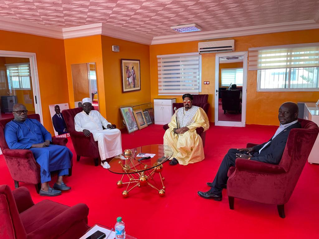 Photos : Ahmed Khalifa Niasse chez Malick Gackou