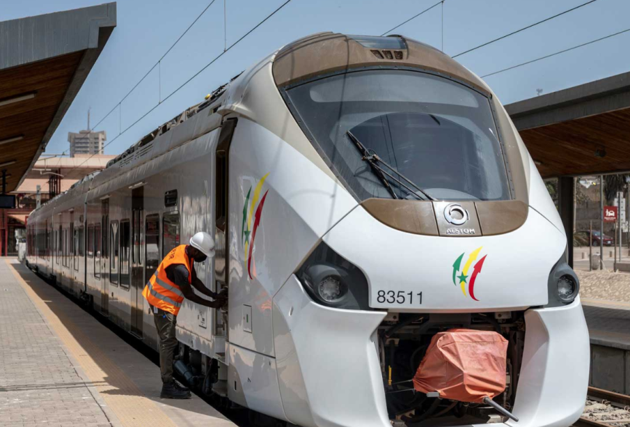 Gare de Rufisque: Le Ter heurte une personne