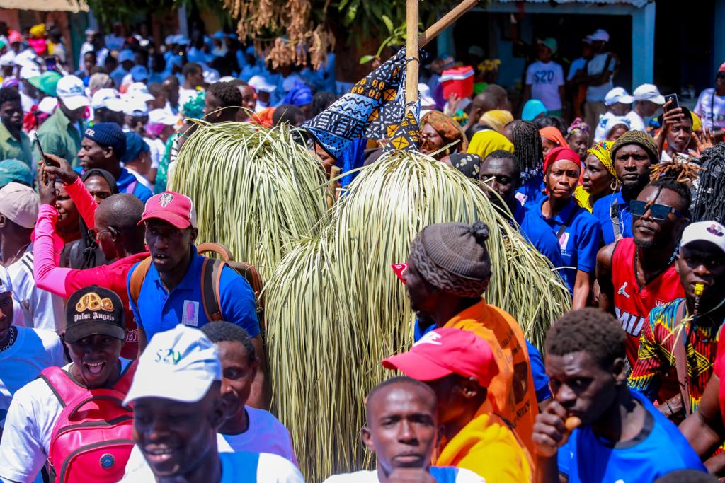 Le Président Macky Sall accueilli en grande pompe à Goudomp (¨Photos)