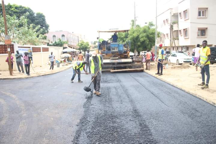 Photos/ Commune de Mermoz-Sacré-Cœur: Visite de chantiers du maire de Dakar, Barthélemy Dias