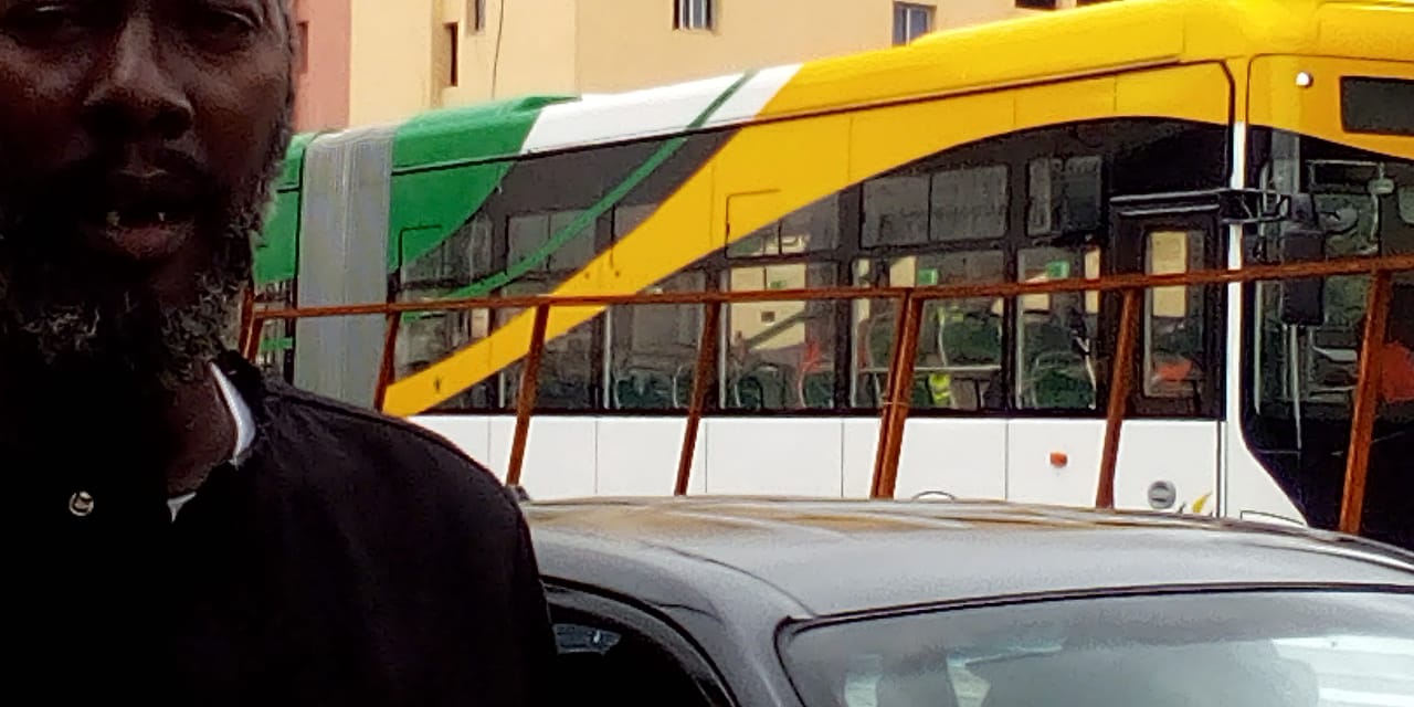 Photos/ BRT: Dérapage d’un bus rapide transit à hauteur de Yacinthe Thiandoum