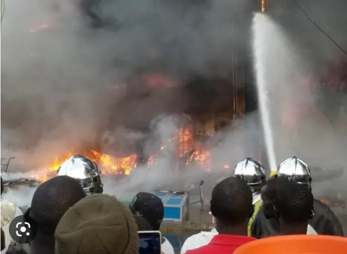 Cité de l’Emergence: Un incendie s’est déclaré, ce vendredi