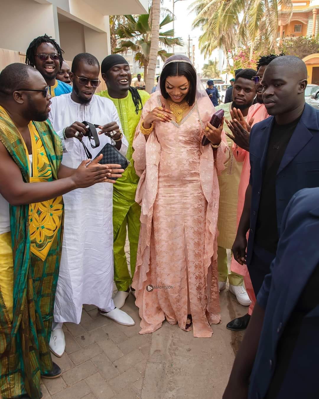 La deuxième femme, dans tout son éclat : En images, le baptême de la fille de Sanekh