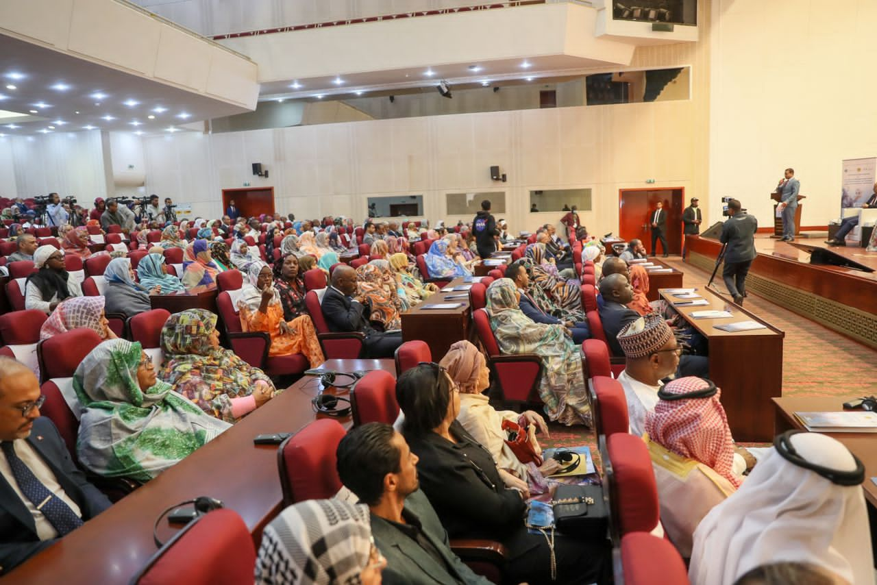 Photos / Nouakchott : Marème Faye Sall, Première Dame du Sénégal, présente à la Conférence sur le rôle des femmes leaders