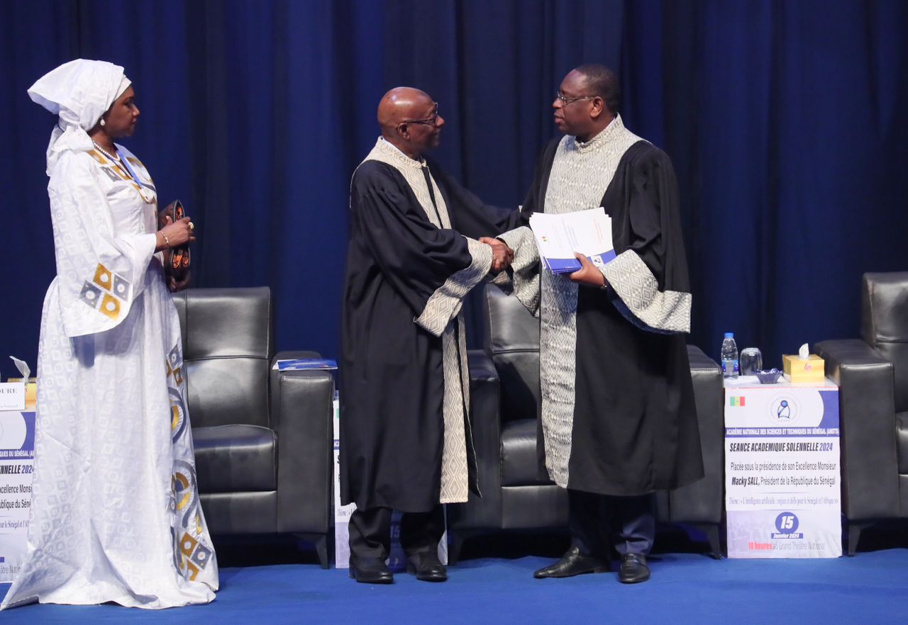 Photos / ANSTS : Le Président Macky Sall lors de la séance académique solennelle 2024