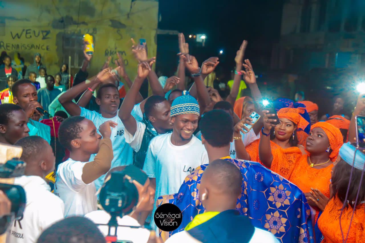 Photos / Grande nuit du Prophète - Sargal Chérif Alwely Mané Ndiaye : Ousmane Rassoul, Nabien et animateur religieux, a fait vibrer Guédiawaye, ce samedi