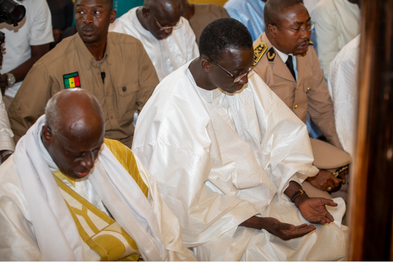 Photos/ En visite de courtoisie: Le Premier Ministre Amadou Ba chez le khalife général des mourides, Serigne Mountakha Bachir Mbacké