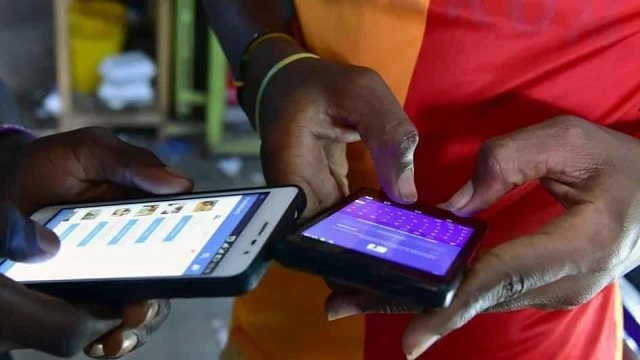 Sénégal: Le ministre de la Communication annonce la suspension provisoire de l'Internet des données mobiles