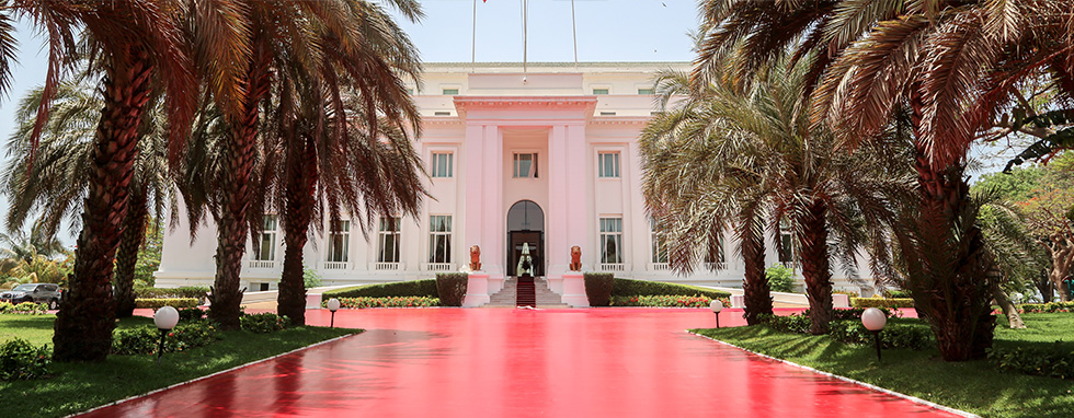 Arrêt du Conseil constitutionnel : réunion secrète au Palais...