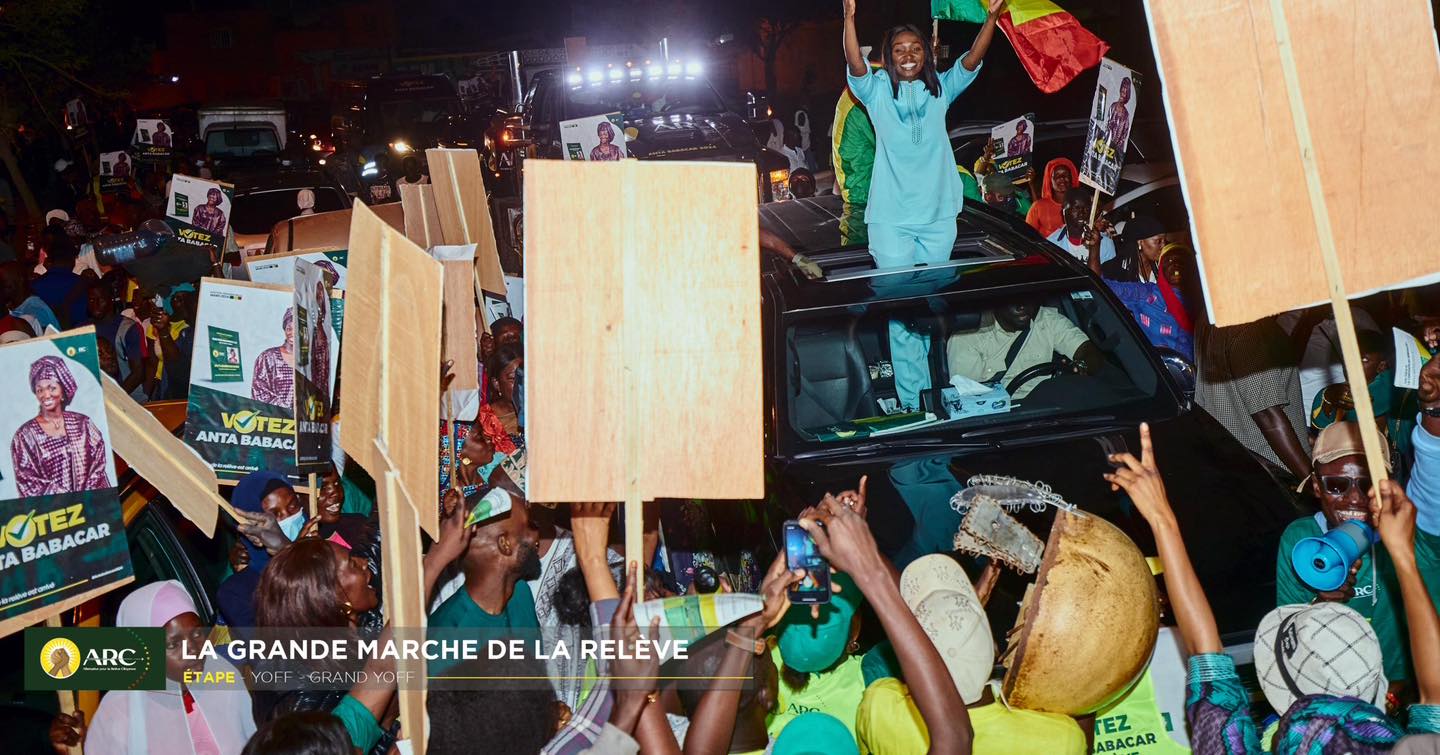 Grand Yoff: Forte mobilisation des militants et sympathisants au meeting de Anta Babacar Ngom (Photos)