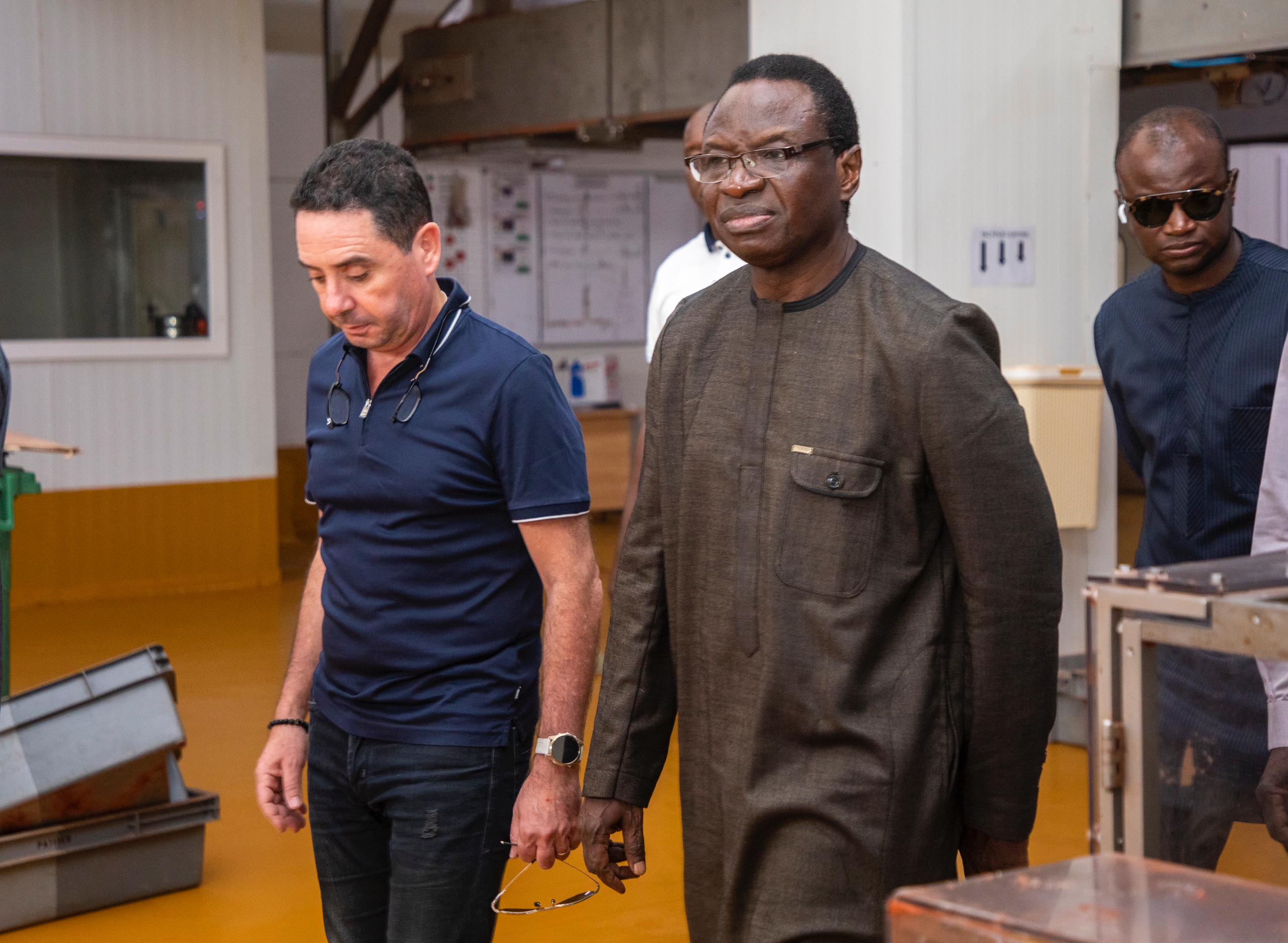 Photos/ PATISEN: Visite de Dr Serigne Guèye Diop, Ministres de l'industrie et du Commerce et Ibrahima Thiam, Ministre Secrétaire d'État pour le développement des PME-PMI