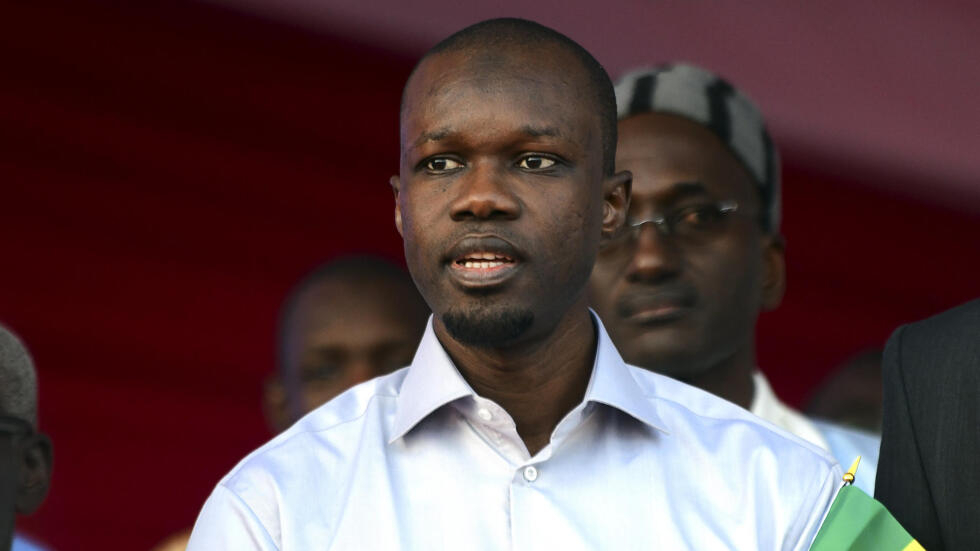 Non-paiement de l’impôt par les entreprises de presse : Ousmane Sonko parle de détournement de deniers publics et avertit