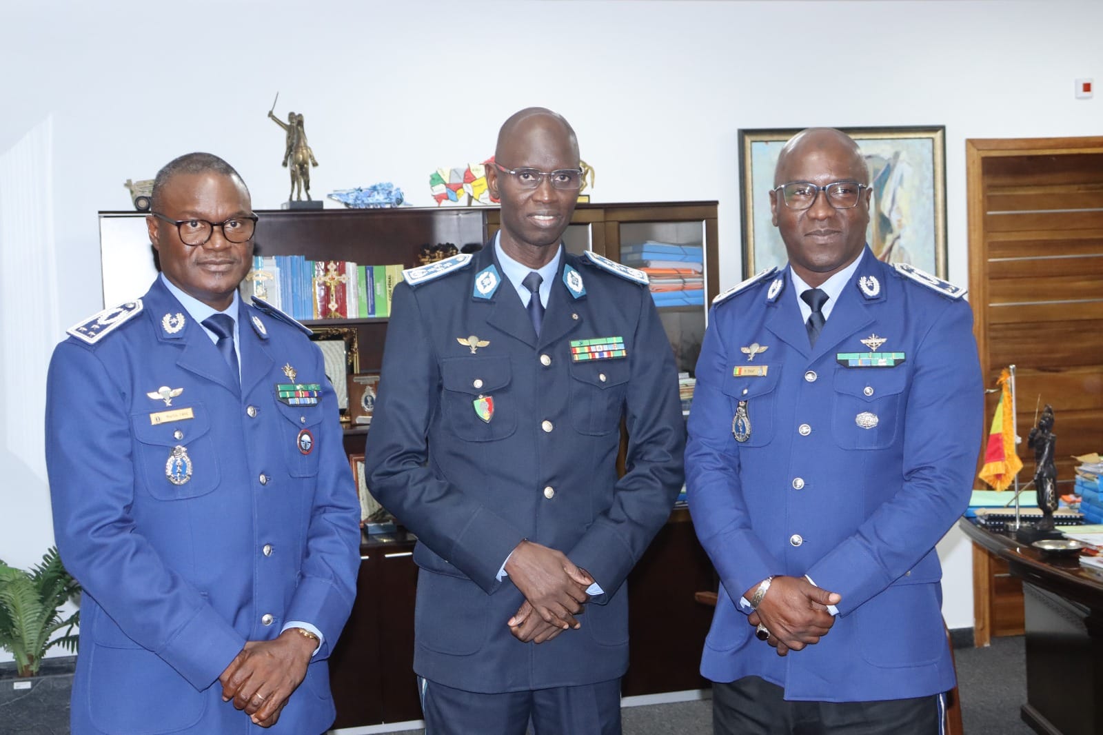 Sécurité : Entretien entre le Général de Division Martin Faye et le Général de Police Mame Seydou Ndour