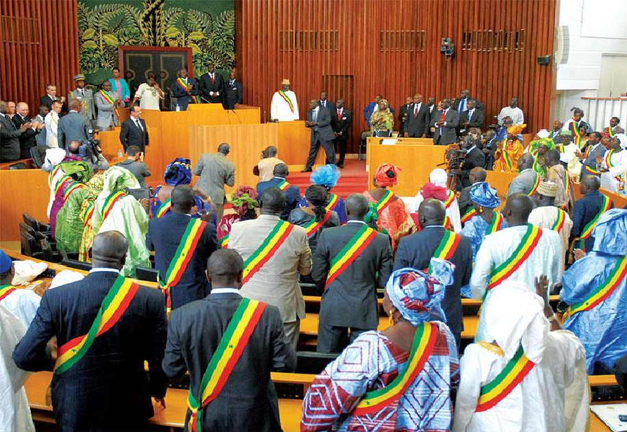 Macky Sall face à la fronde des députés de l’APR : La dissolution de l'Assemblée nationale en débat