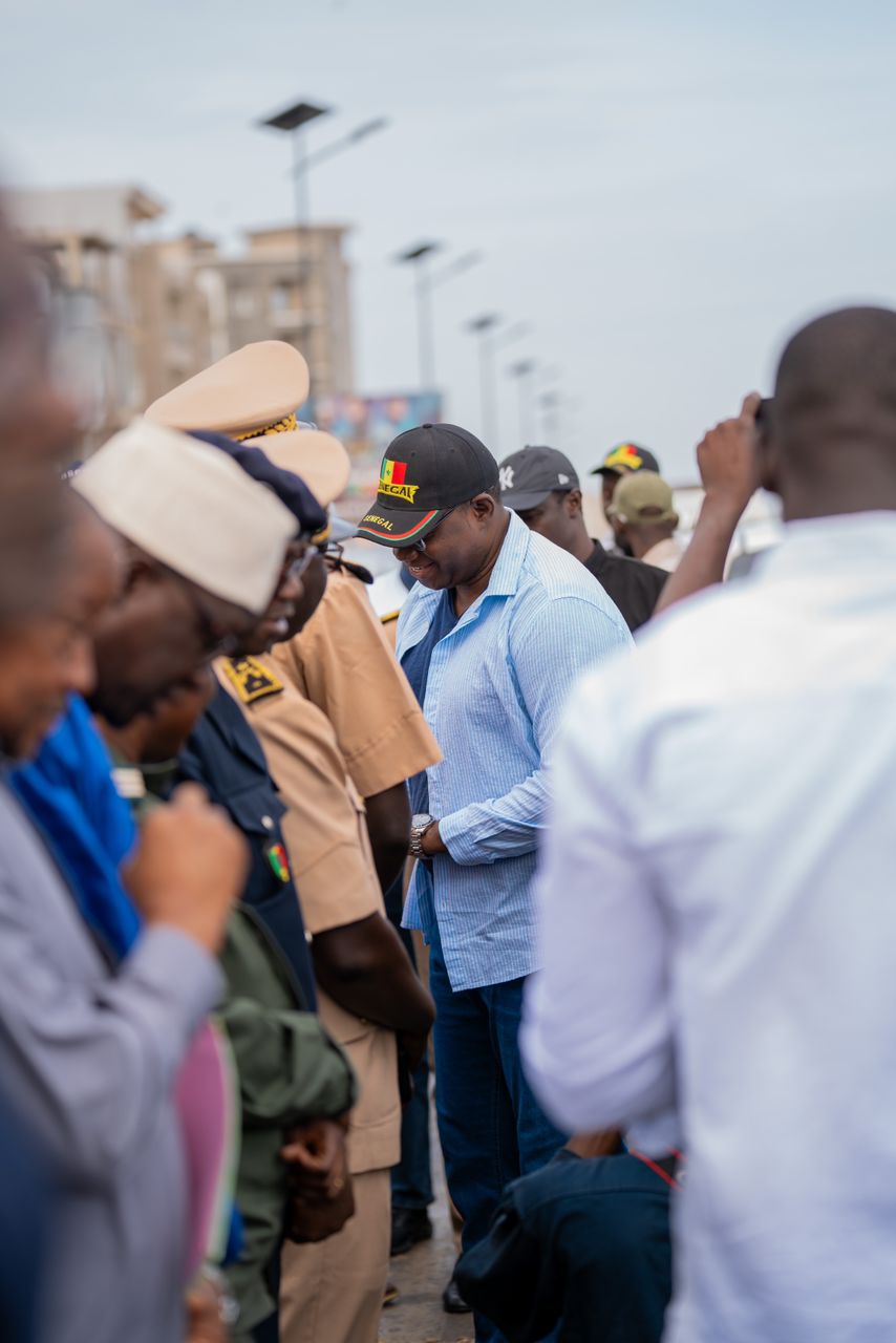 Photos / Littoral: Visite du Ministre Moussa Balla Fofana sur l’axe Guediawaye-Malika