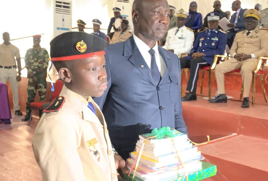 Saint-Louis-pour s’être remarquablement distingués en classes, aux examens et concours : le Prytanée Militaire prime ses meilleurs élèves