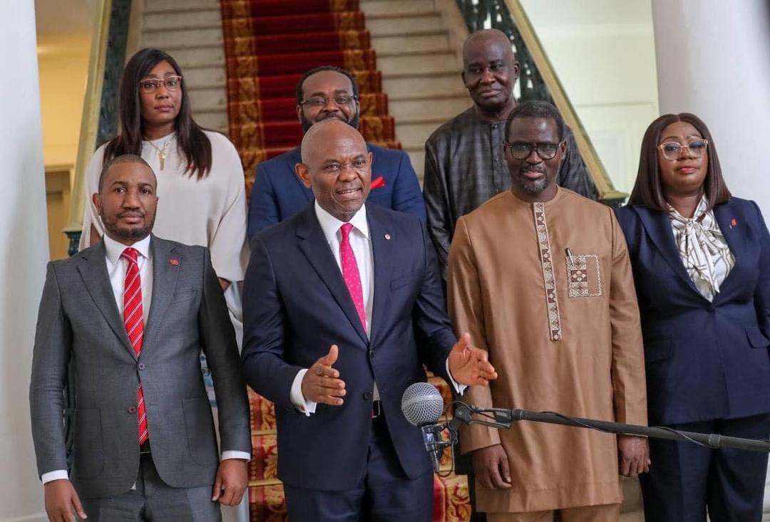 Engagement pour la Transformation Économique : Tony ELUMELU, PDG du groupe UBA en Audience avec le Président du Sénégal