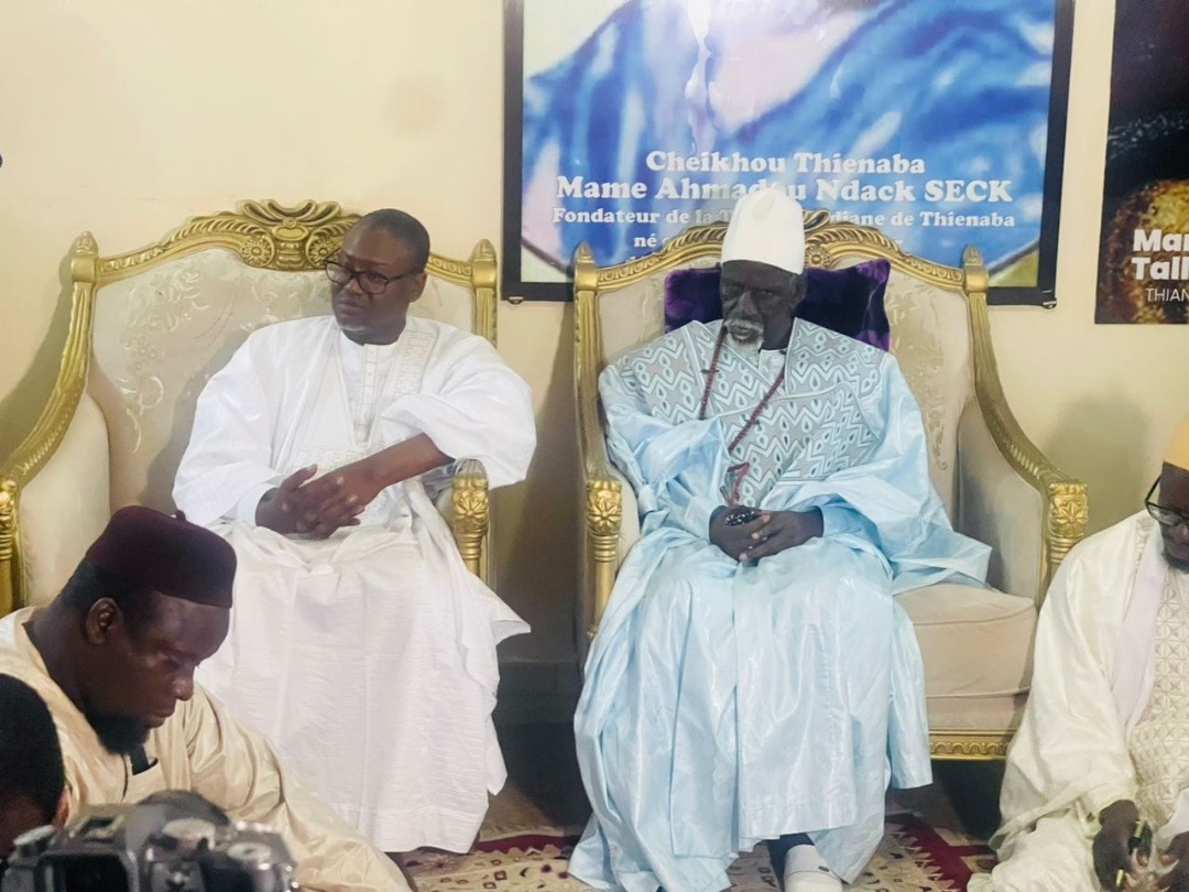 Photos: Papa Toby Gaye, DG de la Sénélec, poursuit sa visite à Thiénaba, auprès du Khalife Serigne Assane Seck