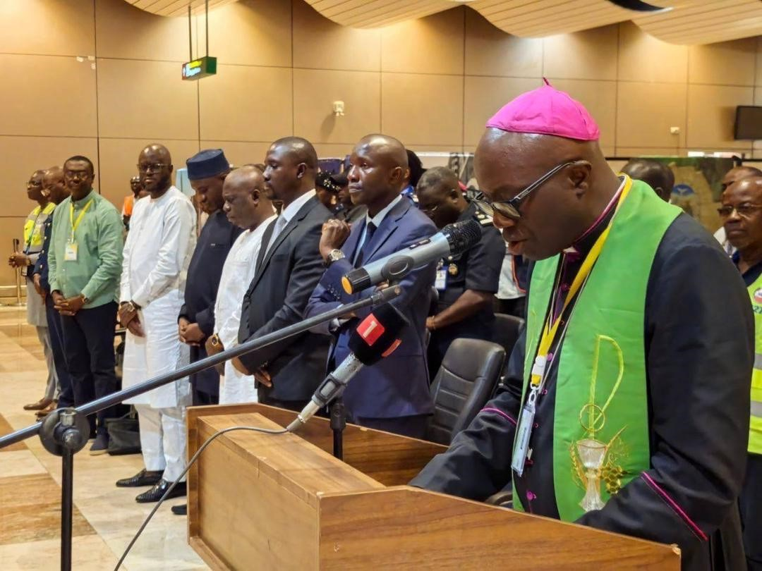 Retour des pèlerins catholiques : A l'AIBD, un accueil solennel, entre prières et engagement pour la paix