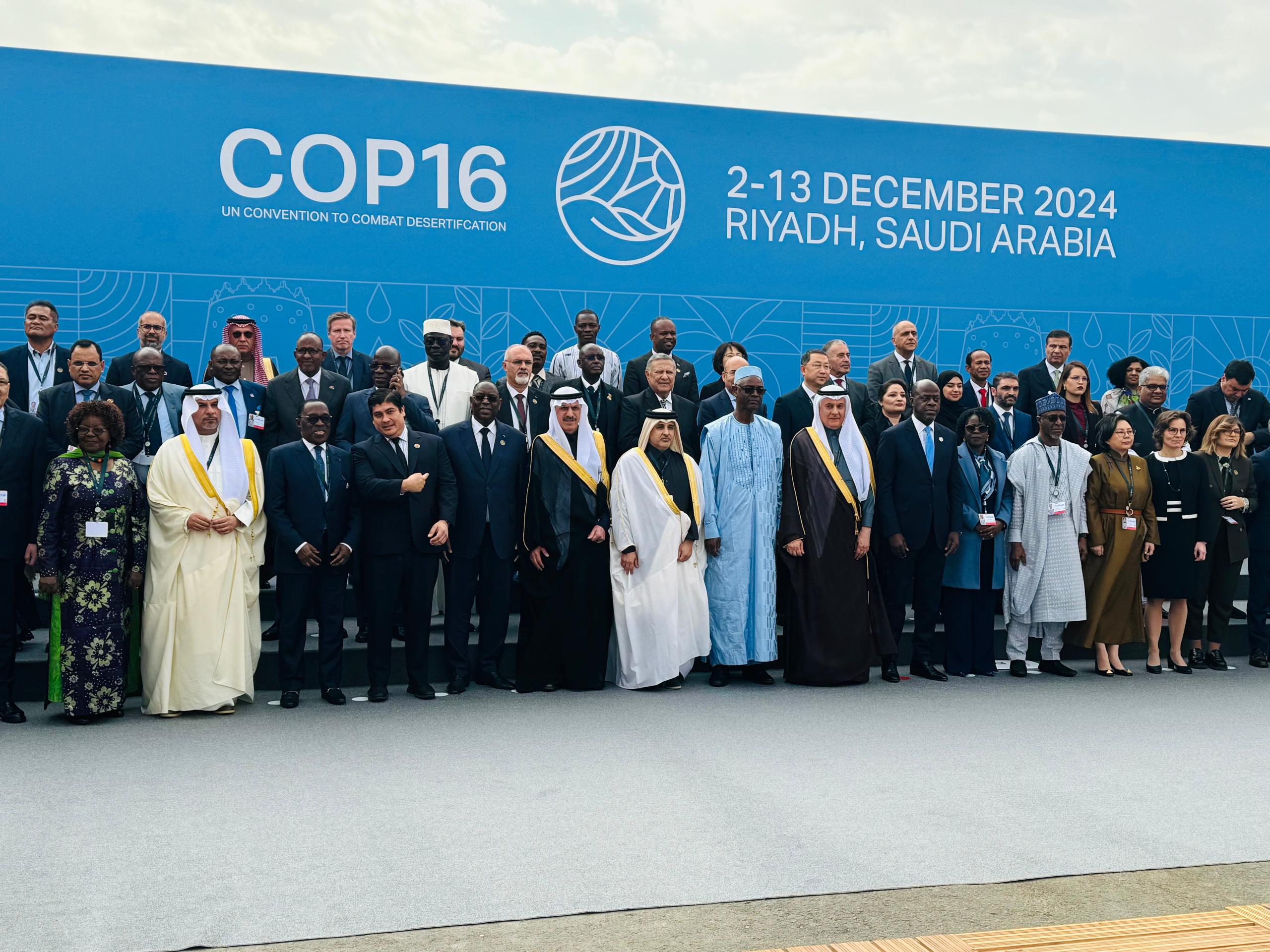 La COP16 à Riyadh : Macky Sall et Baba Maal soutiennent les initiatives écologiques mondiales (Photos)