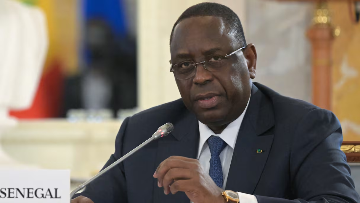 Macky Sall, consultant : Un retrait stratégique ou un abandon de leadership ?