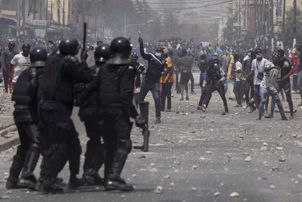 Affaire Farba Ngom : Le Procureur demande une peine d'un an de prison, pour trois jeunes manifestants d'Agnam