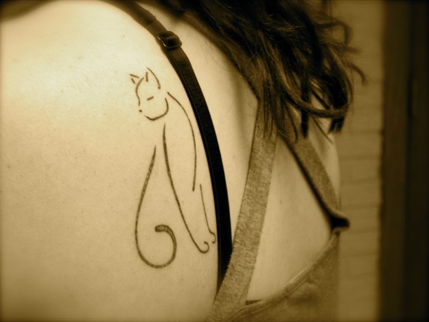 20 tatouages pour les amoureux des chats