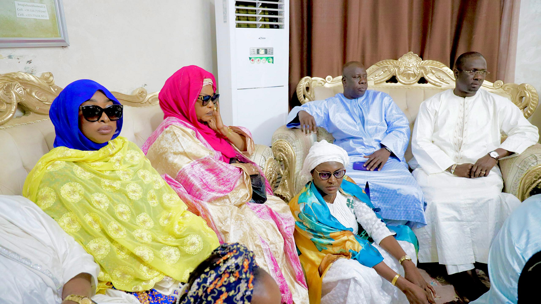 Amadou Bâ en tournée de condoléances : Entre hommage à Youssou Ndour et recueillement à Touba