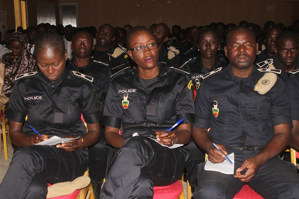 Images-Conférence de presse sur la Cybercriminalité à l'école nationale de police