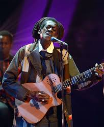 Nouveau sacre pour Cheikh Ndiguel Lô : L’artiste sénégalais reçoit le Prix Spécial « Mar de Musicas Award 2016»