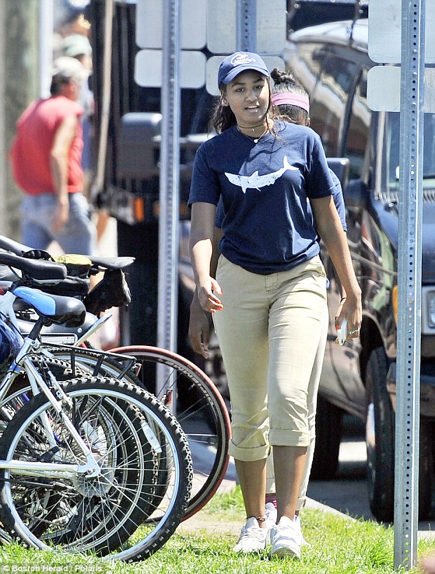 Sasha Obama, serveuse dans un restaurant pour gagner son ….